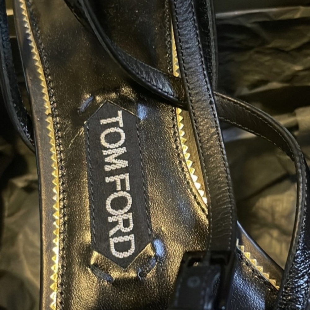 Sandals - Picture 4 of 4